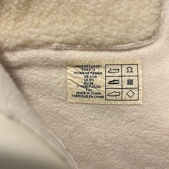 NEW NO TAGS. Winter ankle boots Lands end 8.5 Women’s - Picture 5 of 10